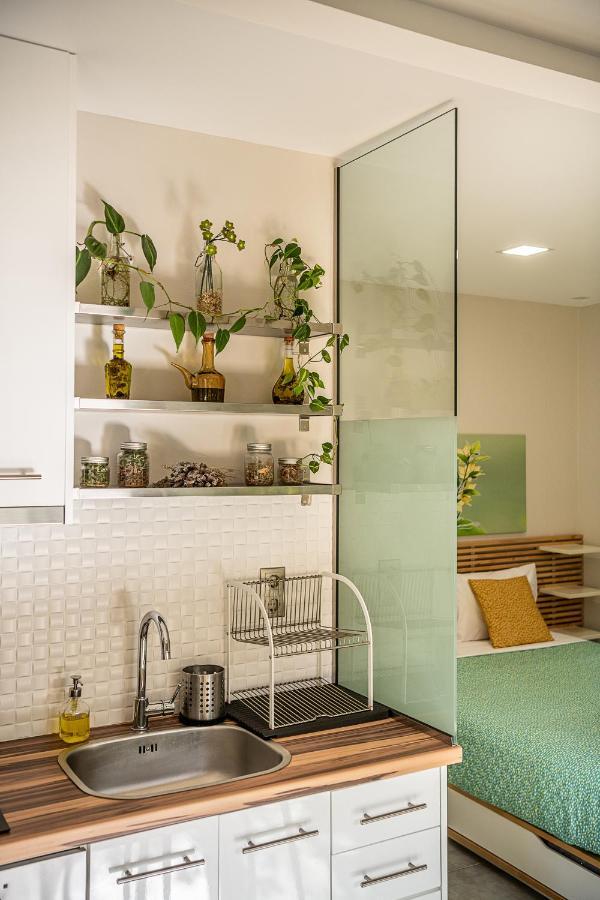 Olive Lemon Biophilic House & Lush Forest Garden Vamos Zewnętrze zdjęcie